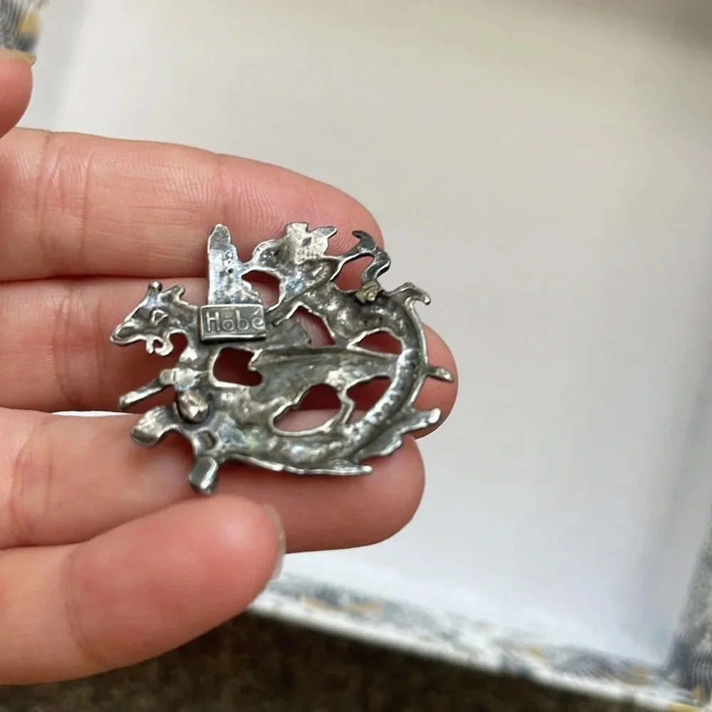 Vintage HOBE dragon brooch - Picture 3 of 3